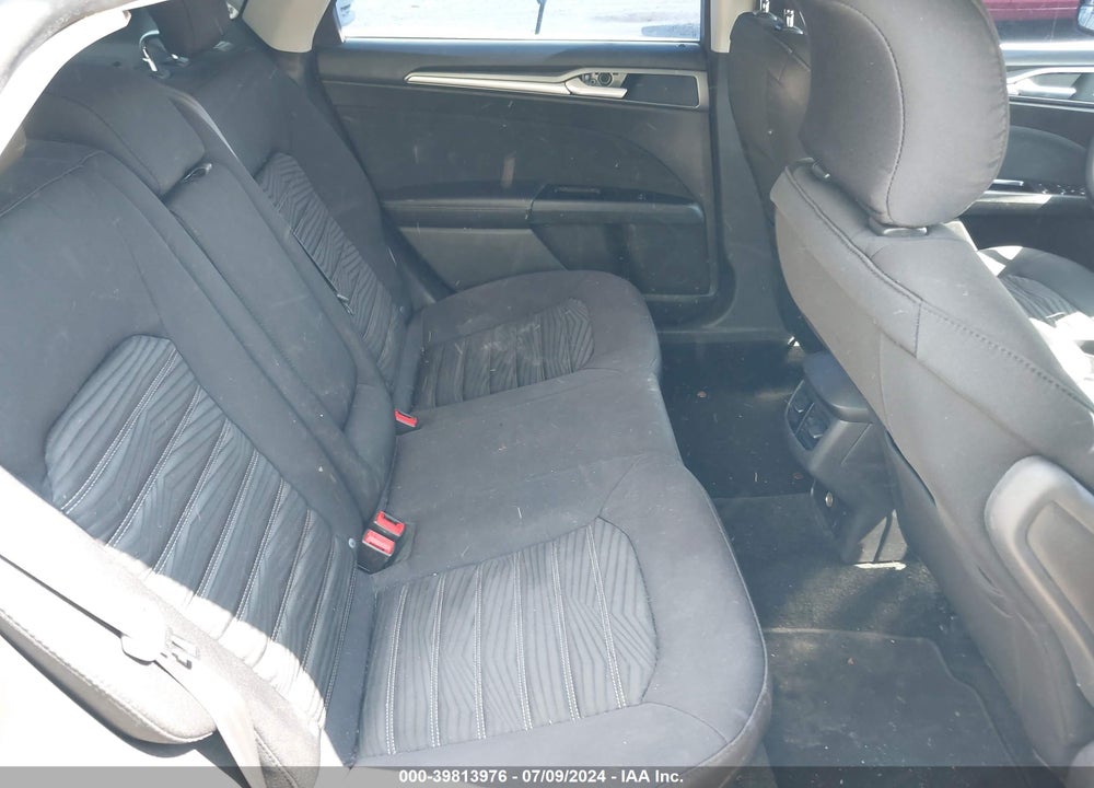 2016 FORD FUSION SE VIN: 3FA6P0HDXGR372880