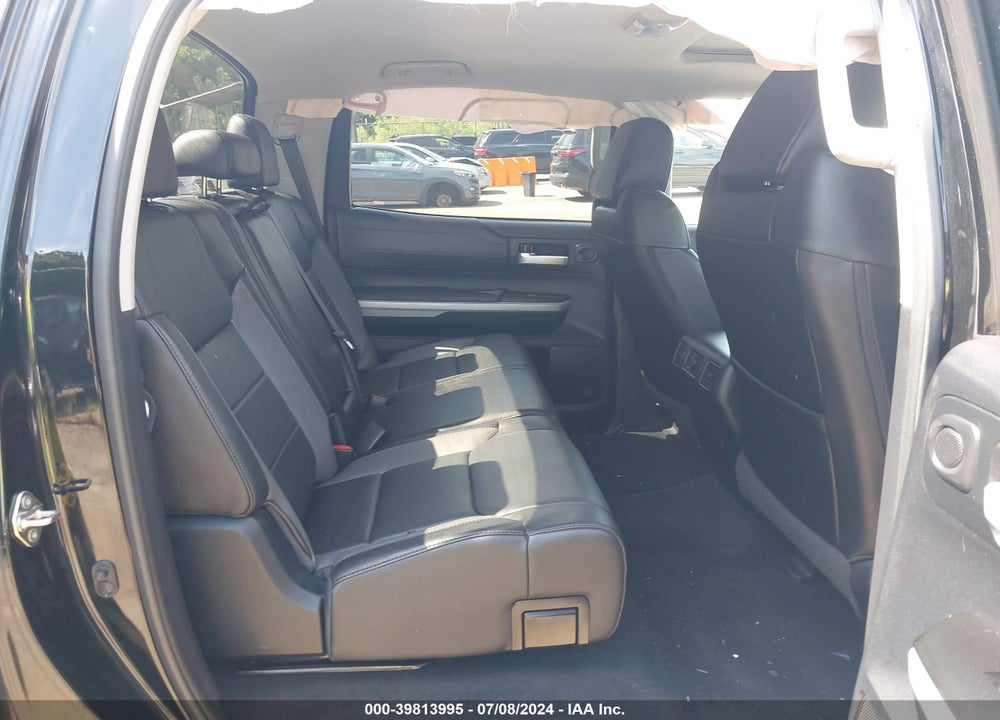 2018 TOYOTA TUNDRA LIMITED 5.7L V8 VIN: 5TFHY5F19JX757951