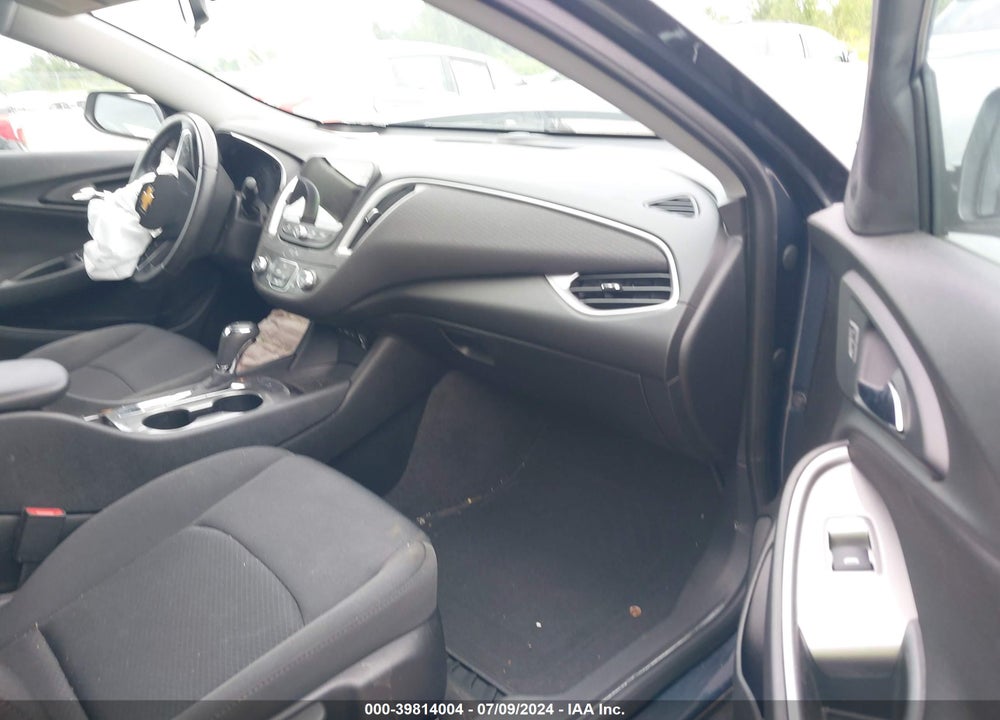 2020 CHEVROLET MALIBU FWD RS VIN: 1G1ZG5ST7LF122596