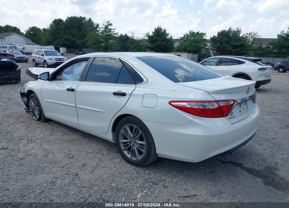 2016 TOYOTA CAMRY SE VIN: 4T1BF1FK9GU551130
