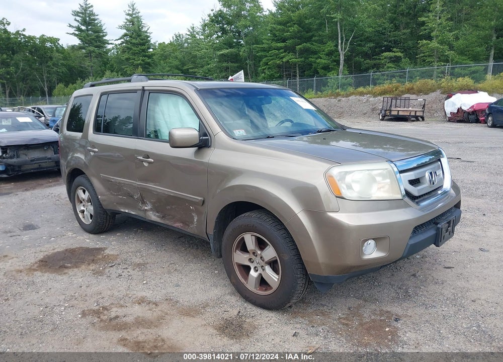 2011 HONDA PILOT EX-L VIN: 5FNYF4H56BB023683