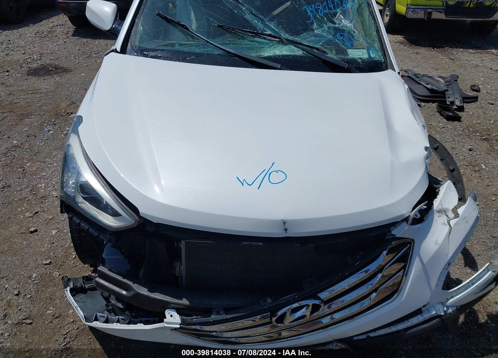 2014 HYUNDAI SANTA FE SPORT 2.4L VIN: 5XYZUDLB8EG135387