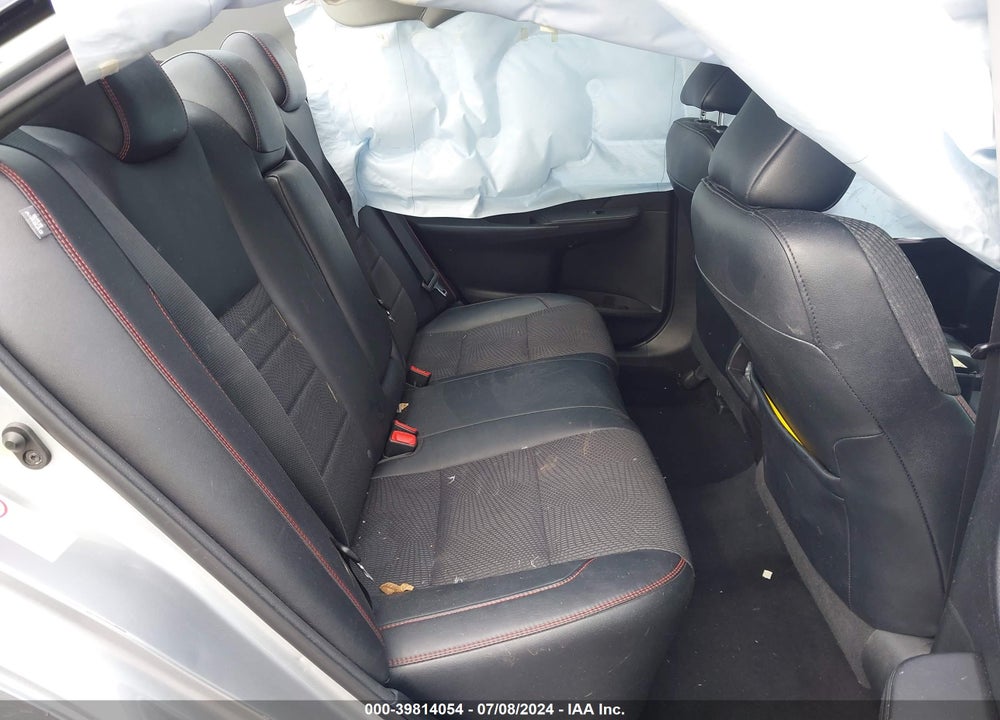 2017 TOYOTA CAMRY SE VIN: 4T1BF1FK1HU437639
