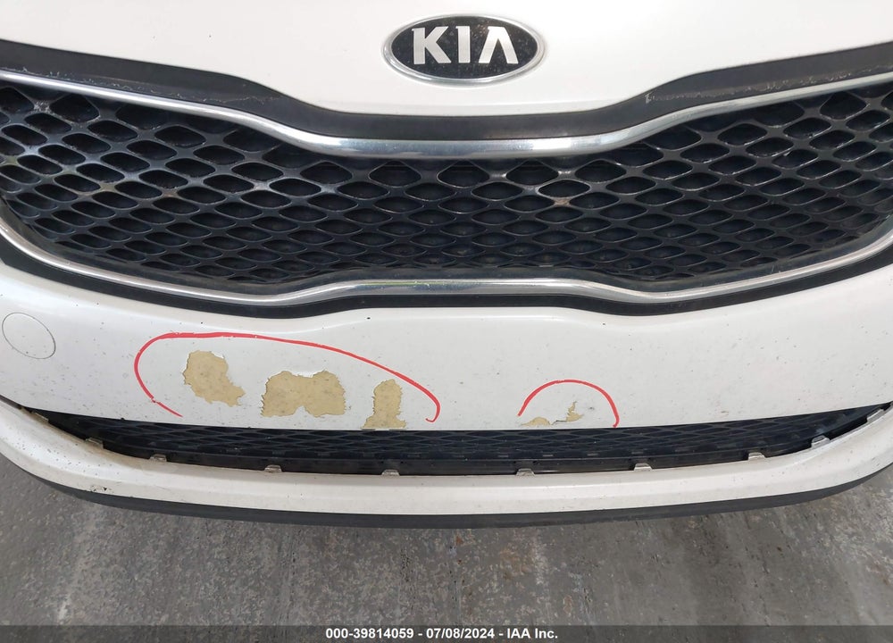 2015 KIA OPTIMA VIN: KNAGM4A77F5538824