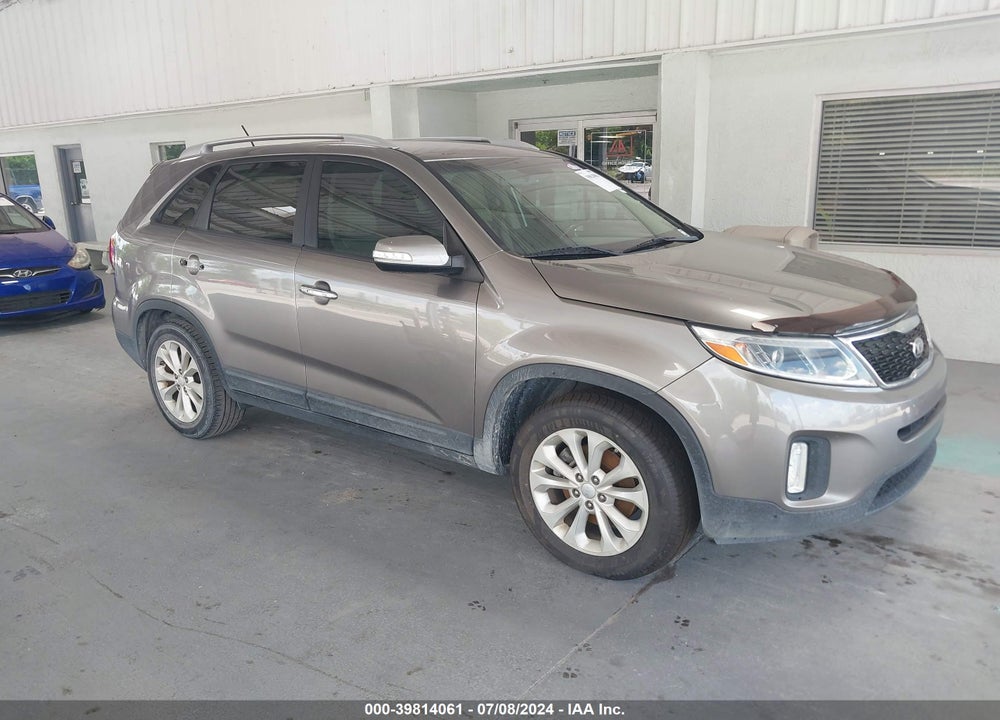 2015 KIA SORENTO EX V6 VIN: 5XYKU4A76FG595505