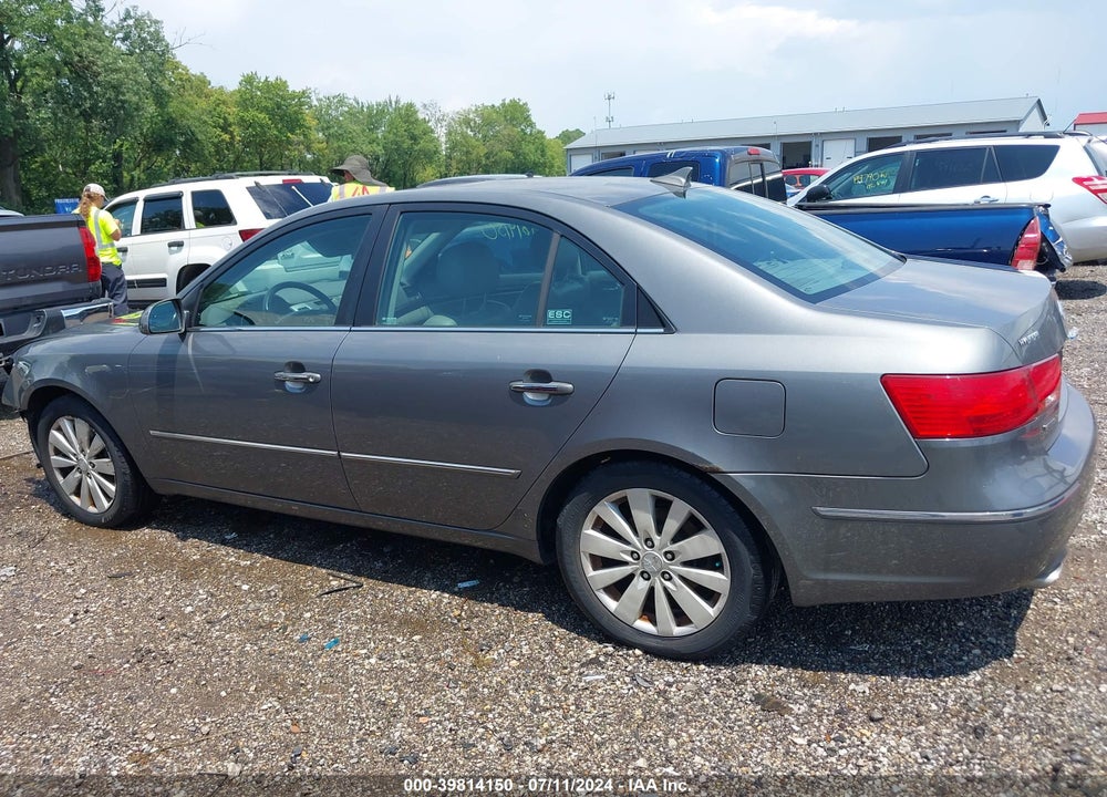 2009 HYUNDAI SONATA LIMITED V6 VIN: 5NPEU46F09H501614