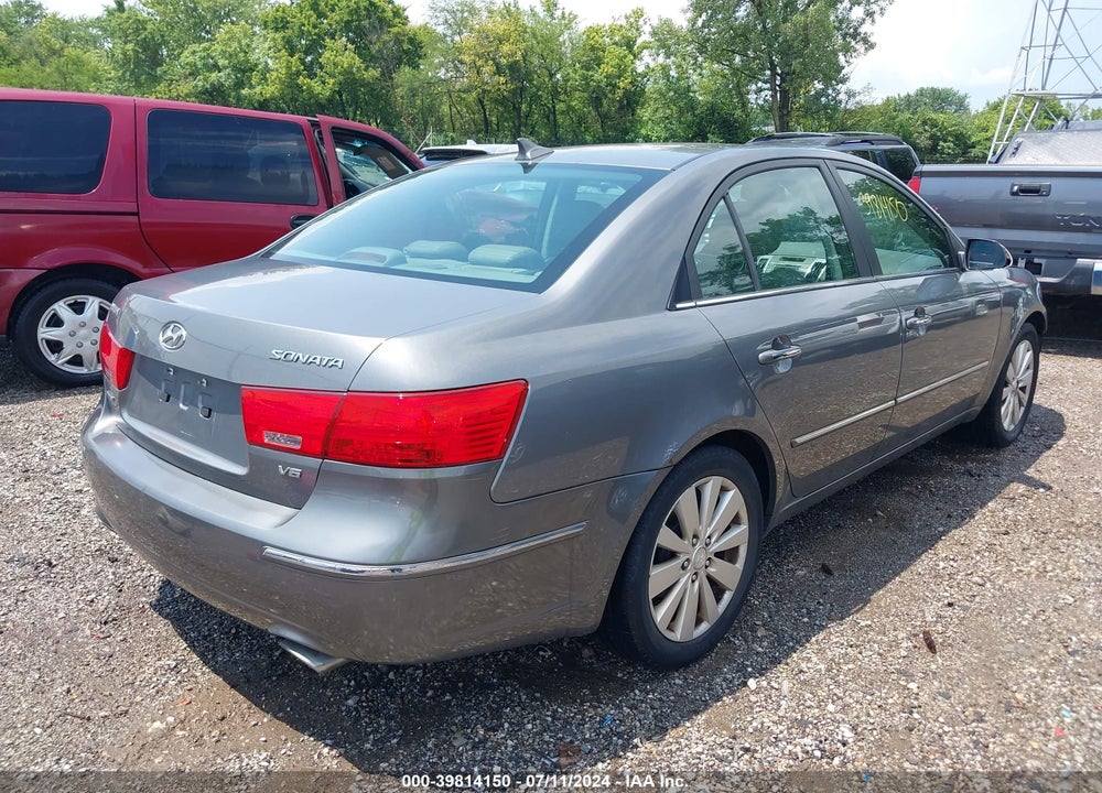 2009 HYUNDAI SONATA LIMITED V6 VIN: 5NPEU46F09H501614