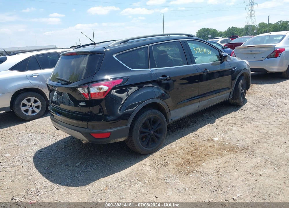 2018 FORD ESCAPE SE VIN: 1FMCU0GD8JUC61103