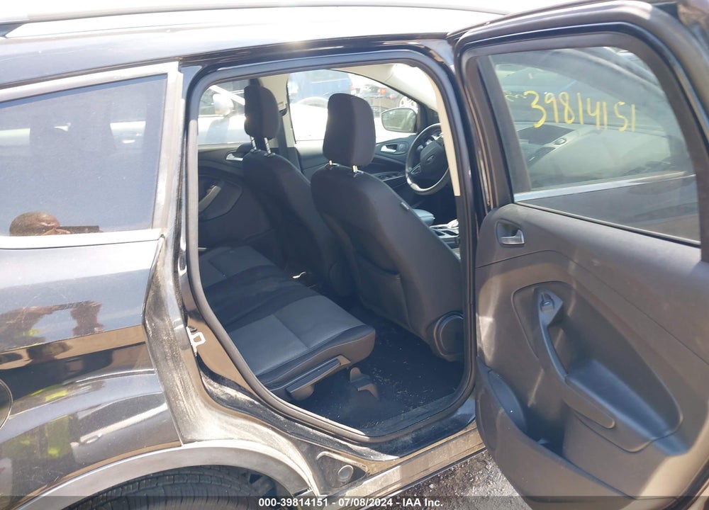 2018 FORD ESCAPE SE VIN: 1FMCU0GD8JUC61103