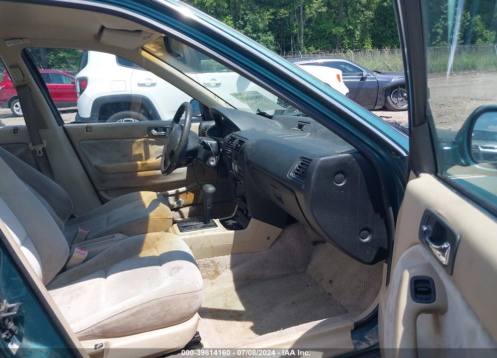 1993 HONDA ACCORD LX VIN: 1HGCB7656PA142409