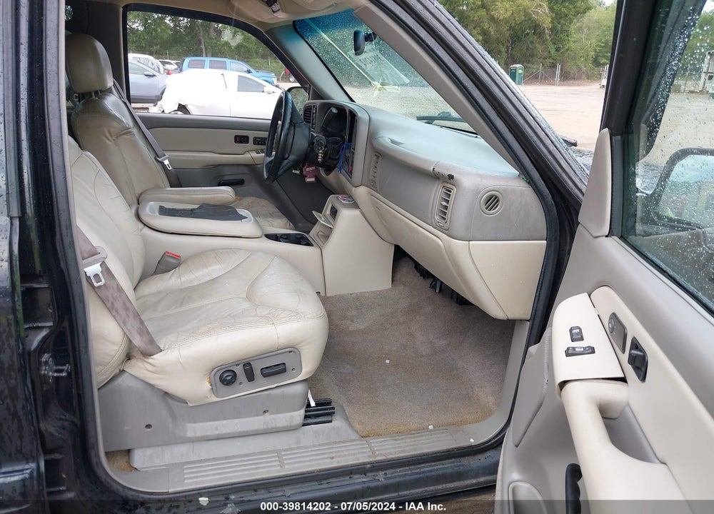 2000 GMC YUKON SLT VIN: 1GKEK13T7YJ154131
