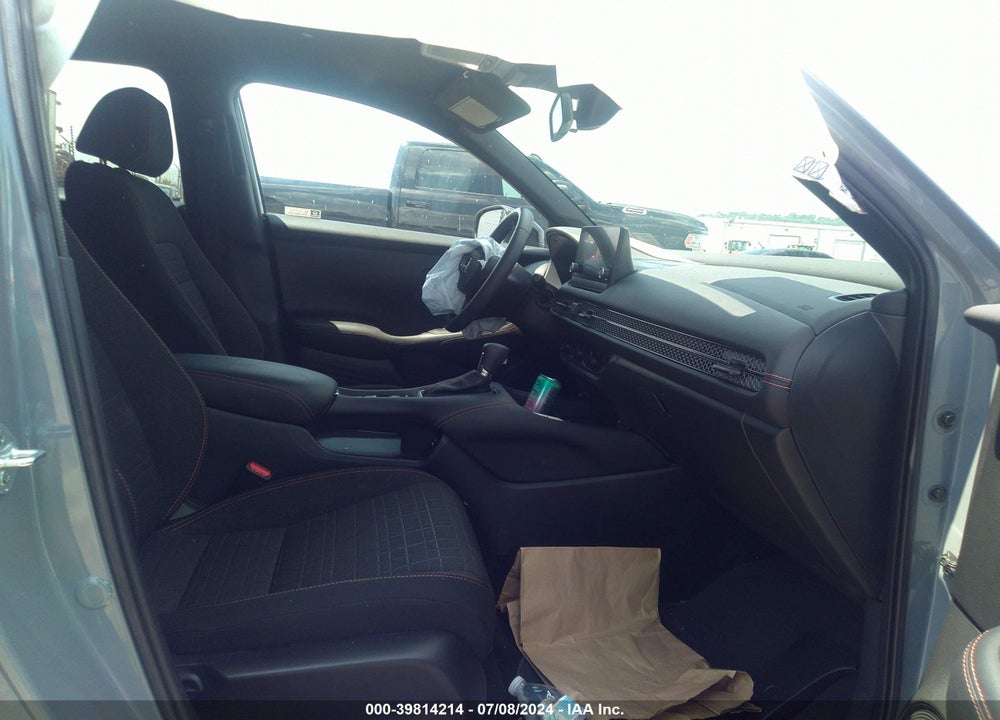2024 HONDA HR-V AWD SPORT/AWD SPORT W/O BSI VIN: 3CZRZ2H54RM737652