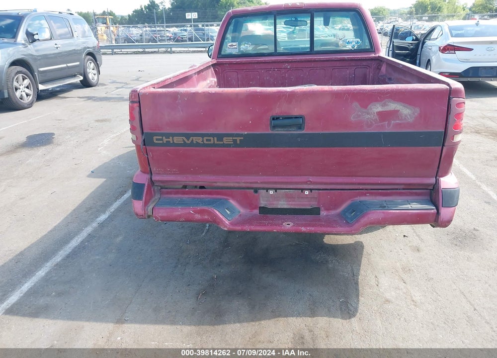 1994 CHEVROLET S TRUCK VIN: 1GCCS14Z4RK126529