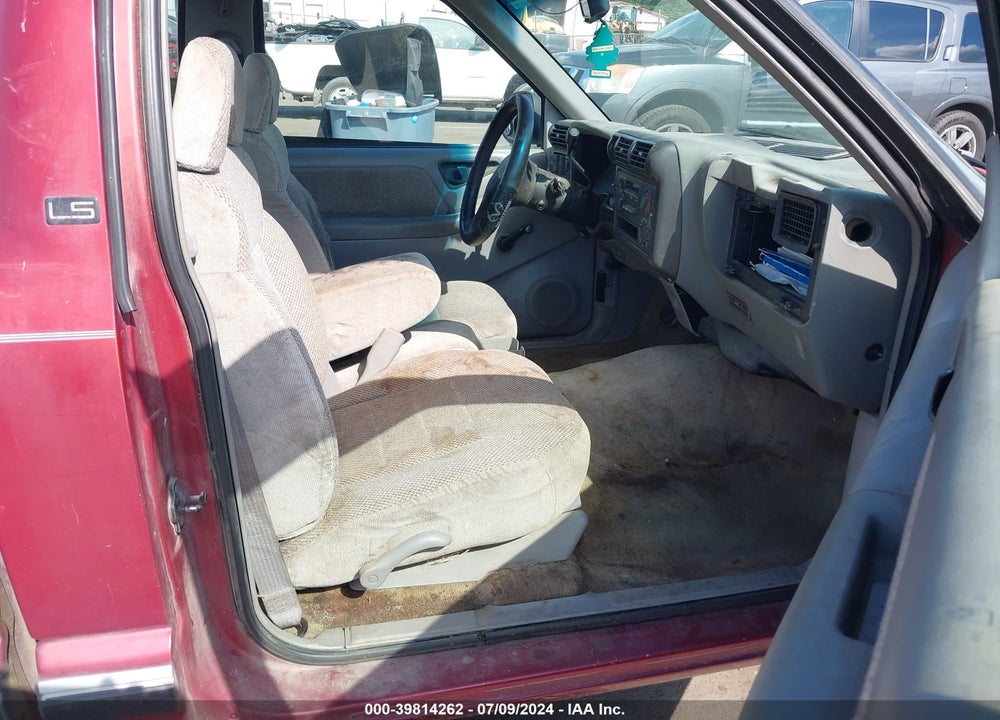 1994 CHEVROLET S TRUCK VIN: 1GCCS14Z4RK126529