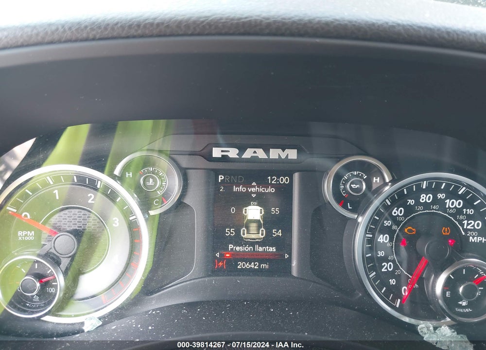 2020 RAM 2500 TRADESMAN 4X4 8' BOX VIN: 3C6UR5HL3LG274982