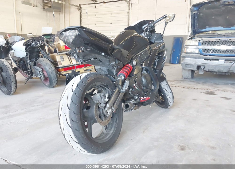 2012 KAWASAKI EX650 EC VIN: JKAEXEE12CDA05355