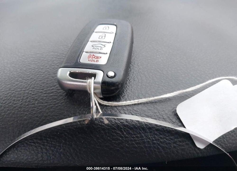 2014 HYUNDAI GENESIS 3.8 VIN: KMHGC4DD7EU264810