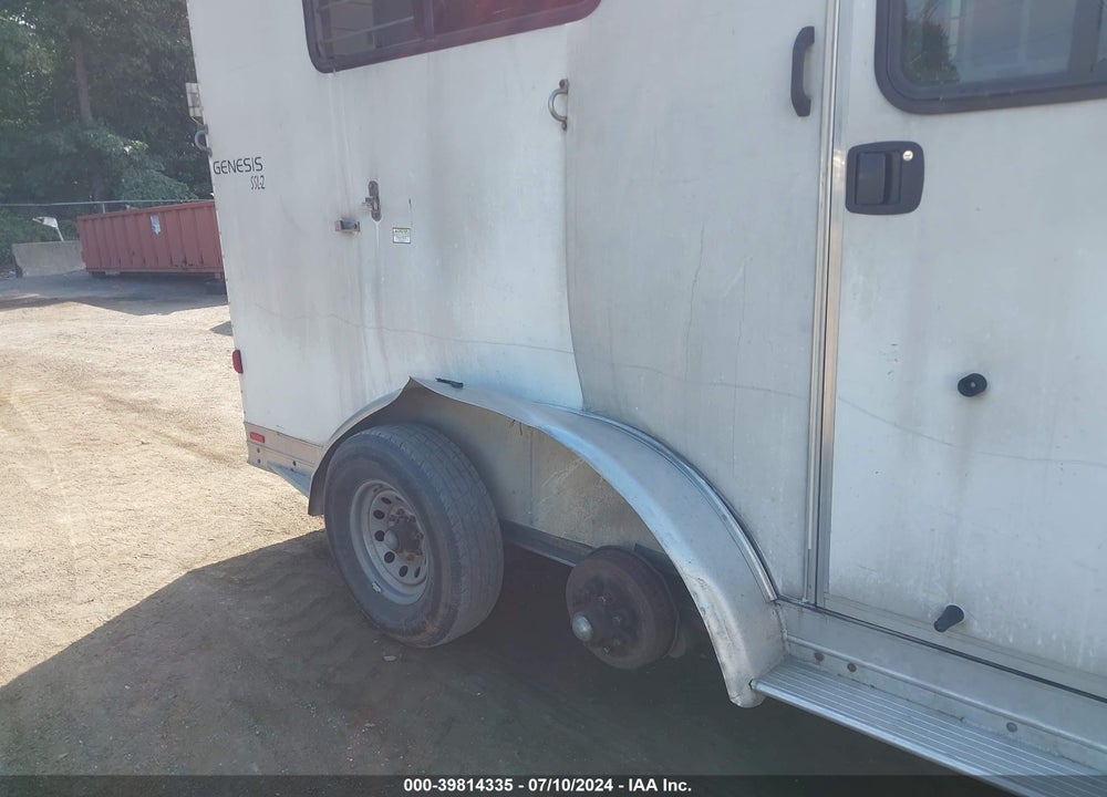 2004 KIEFER BUILT INC --- VIN: 1DVGH18204S045581