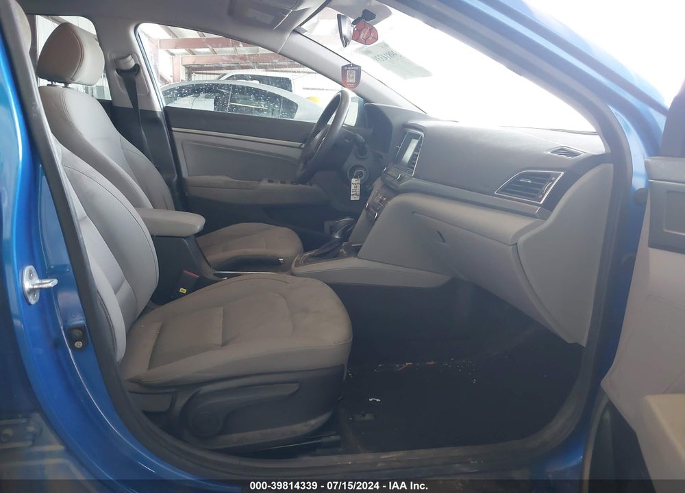 2017 HYUNDAI ELANTRA SE VIN: KMHD84LF9HU167975