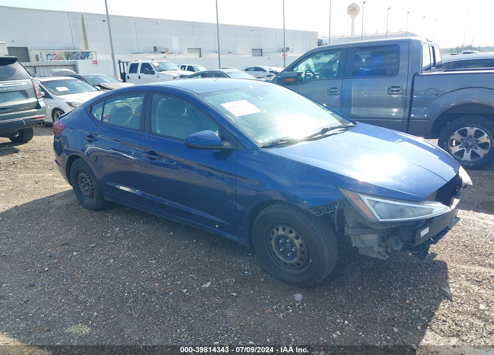 2020 HYUNDAI ELANTRA SE VIN: 5NPD74LF0LH508027