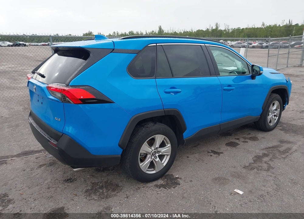 2021 TOYOTA RAV4 XLE VIN: 2T3W1RFV9MW164735