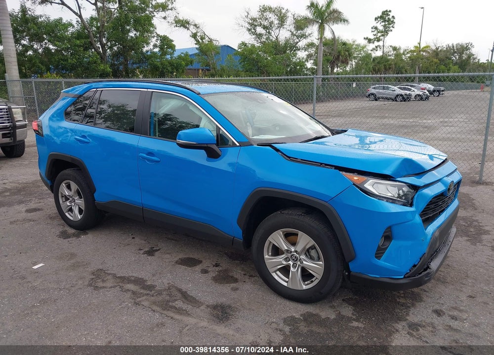 2021 TOYOTA RAV4 XLE VIN: 2T3W1RFV9MW164735