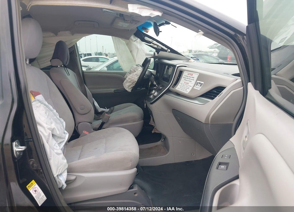 2015 TOYOTA SIENNA VIN: 5TDZK3DCXFS570293