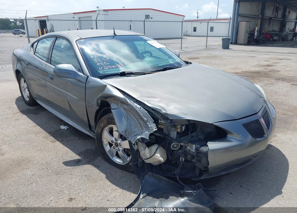 2005 PONTIAC GRAND PRIX VIN: 2G2WP522951298033