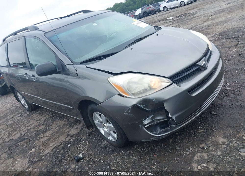2004 TOYOTA SIENNA LE VIN: 5TDZA23C64S095141