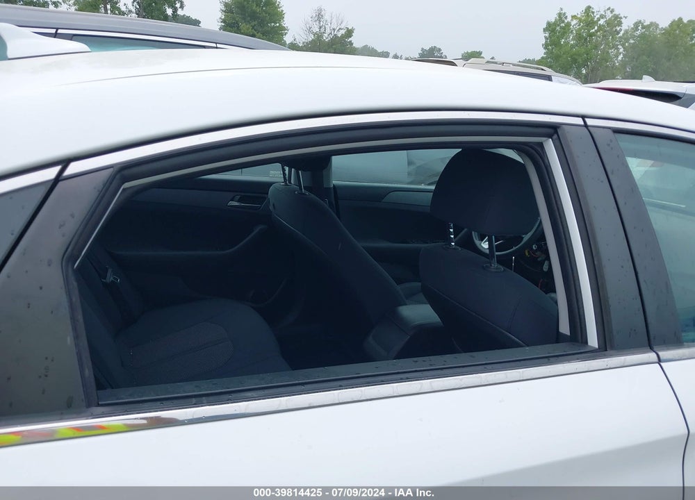 2018 HYUNDAI SONATA SE VIN: 5NPE24AF5JH696661