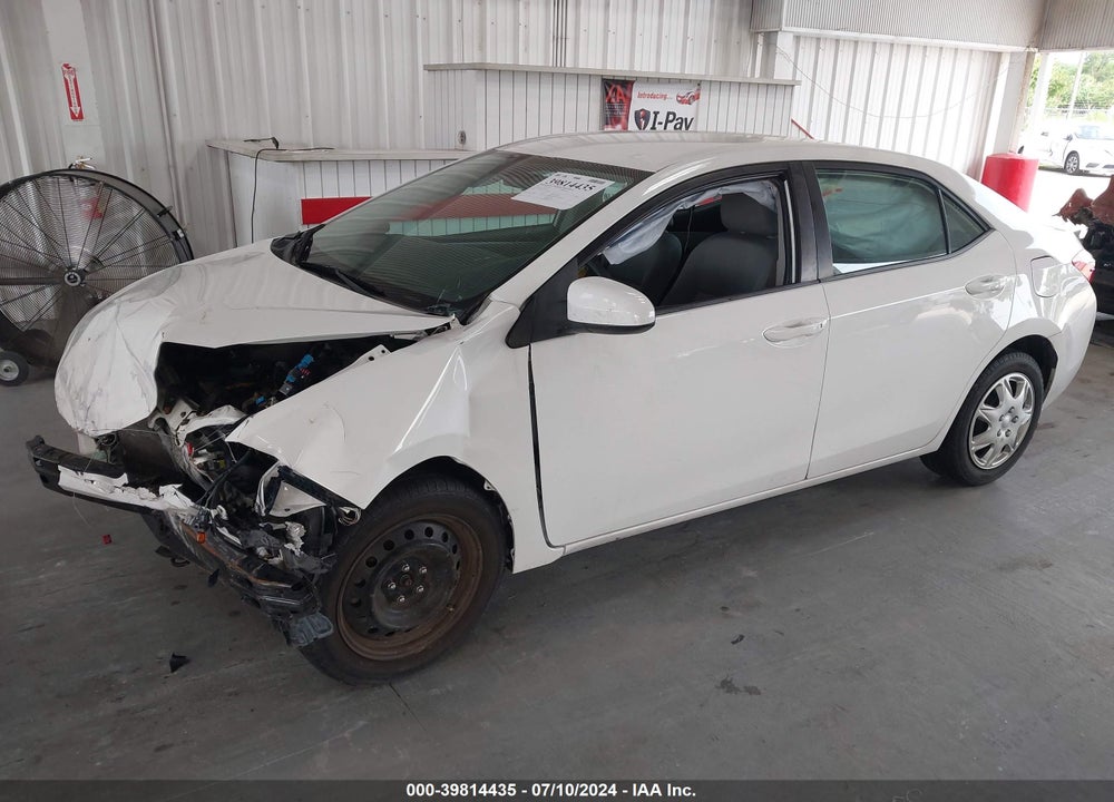 2015 TOYOTA COROLLA LE VIN: 5YFBURHE1FP316474