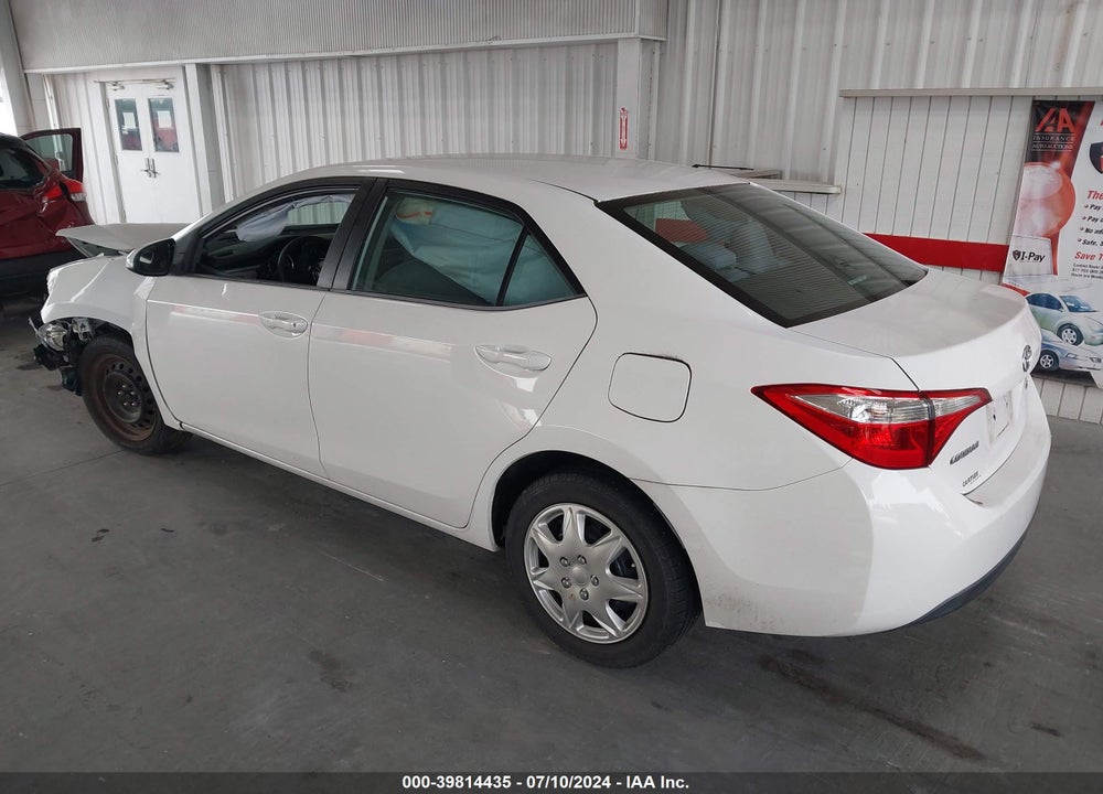 2015 TOYOTA COROLLA LE VIN: 5YFBURHE1FP316474