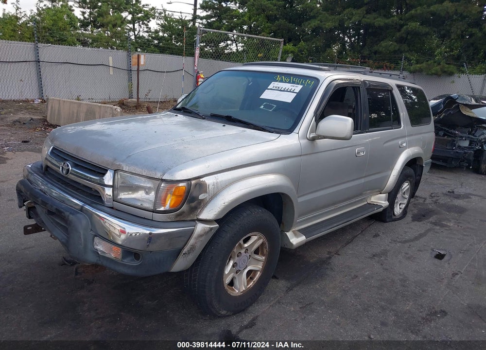2002 TOYOTA 4RUNNER SR5 VIN: JT3HN86R820388871