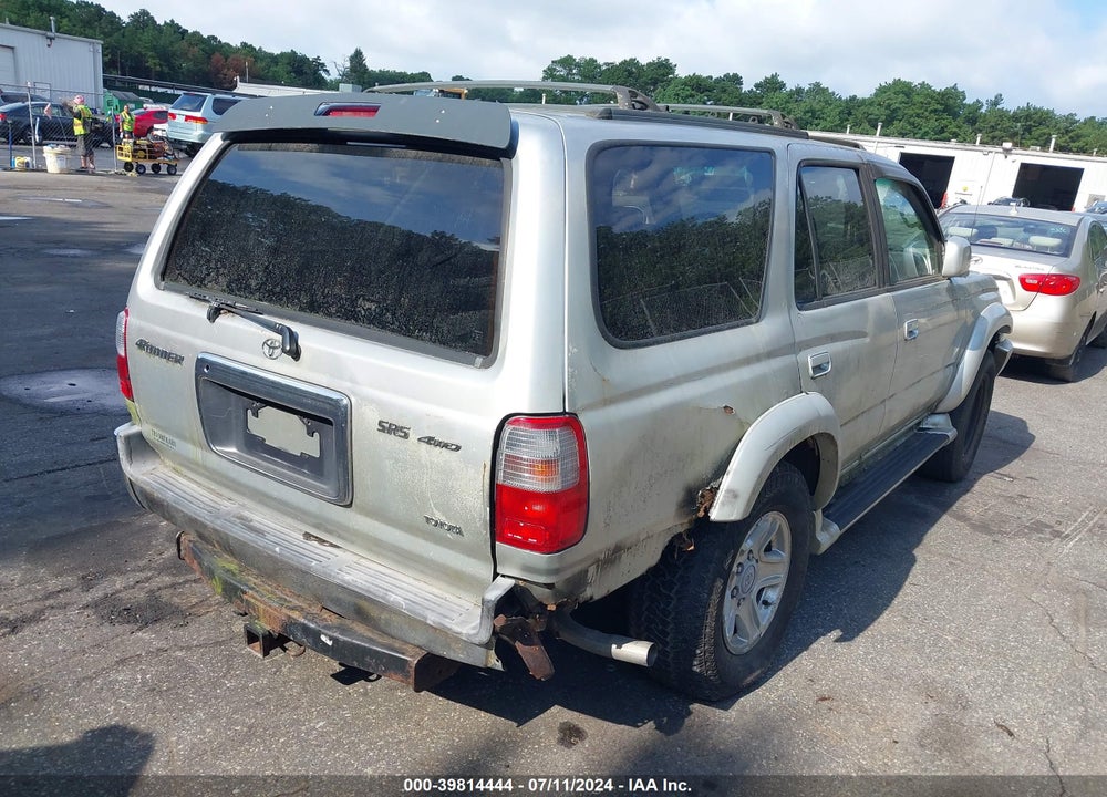 2002 TOYOTA 4RUNNER SR5 VIN: JT3HN86R820388871