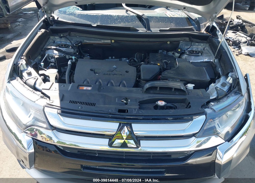 2017 MITSUBISHI OUTLANDER ES VIN: JA4AD2A35HZ027189