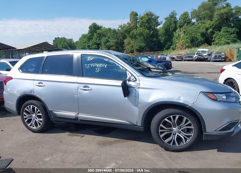 2017 MITSUBISHI OUTLANDER ES VIN: JA4AD2A35HZ027189