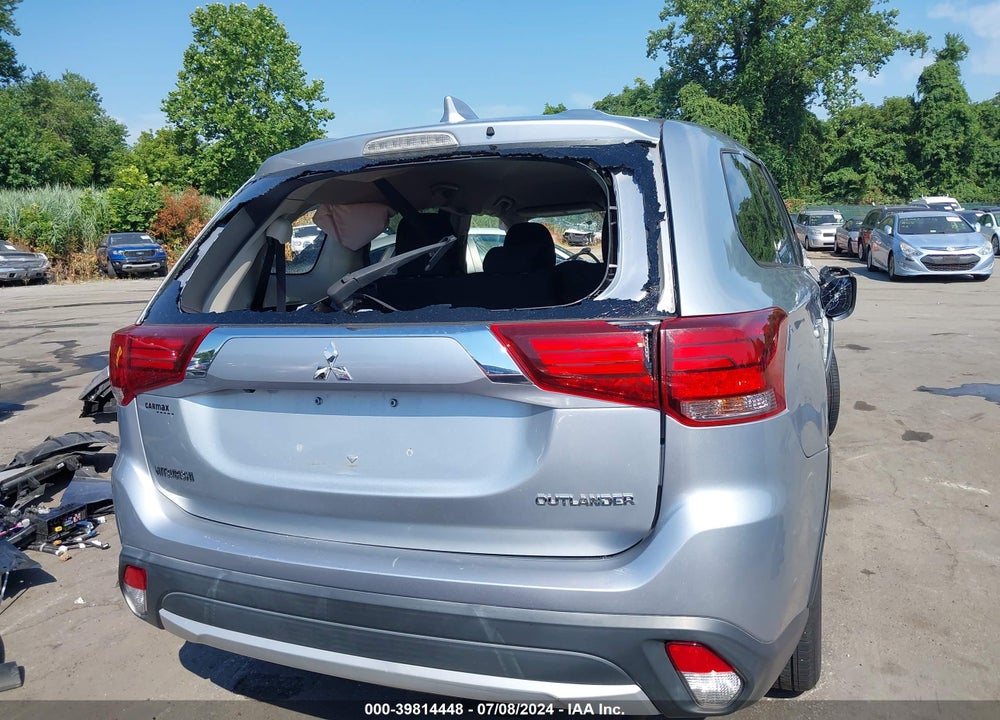 2017 MITSUBISHI OUTLANDER ES VIN: JA4AD2A35HZ027189