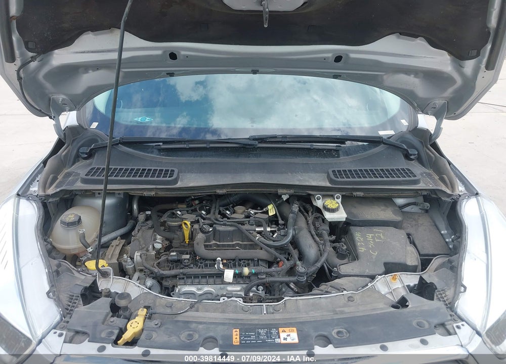 2019 FORD ESCAPE SE VIN: 1FMCU9GD8KUA94098