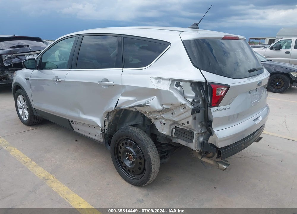 2019 FORD ESCAPE SE VIN: 1FMCU9GD8KUA94098