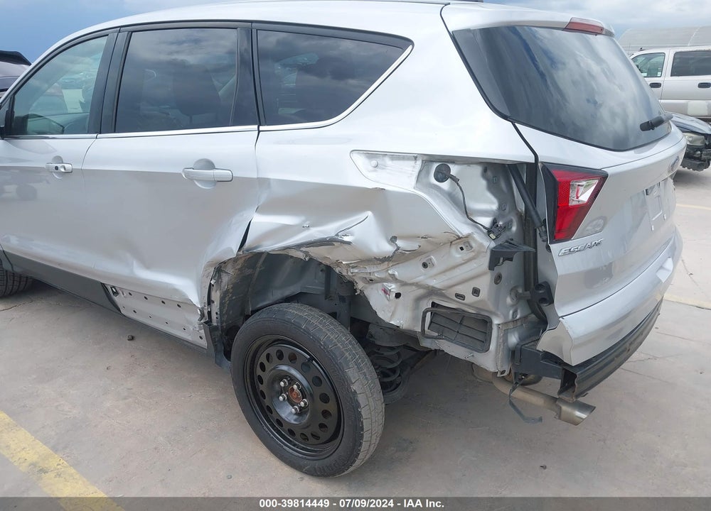 2019 FORD ESCAPE SE VIN: 1FMCU9GD8KUA94098