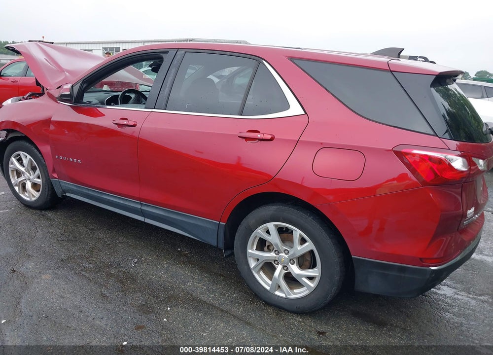 2018 CHEVROLET EQUINOX LT VIN: 2GNAXKEX7J6205784