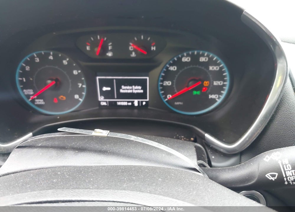 2018 CHEVROLET EQUINOX LT VIN: 2GNAXKEX7J6205784