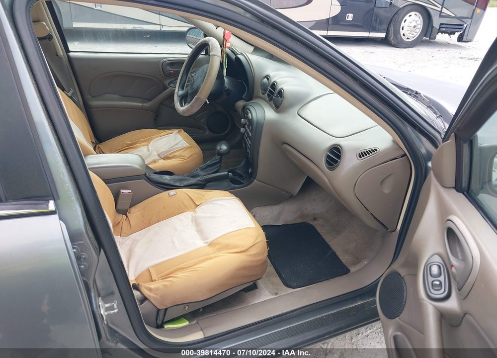 2005 PONTIAC GRAND AM SE VIN: 1G2NE52E55M138604