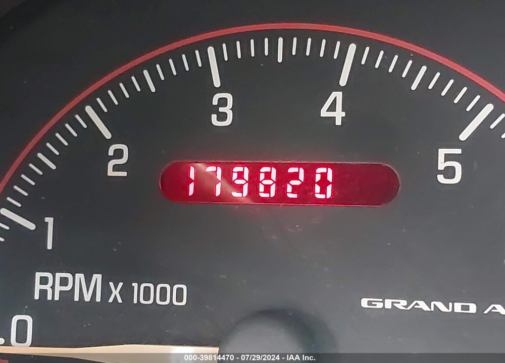 2005 PONTIAC GRAND AM SE VIN: 1G2NE52E55M138604