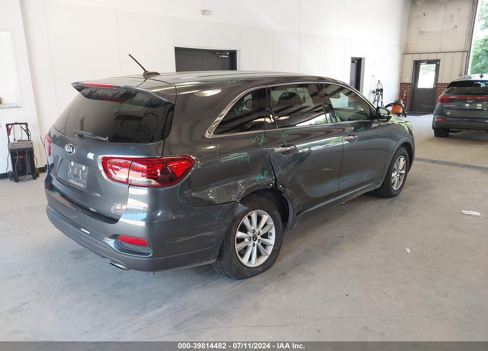 2020 KIA SORENTO 3.3L LX VIN: 5XYPG4A52LG613232