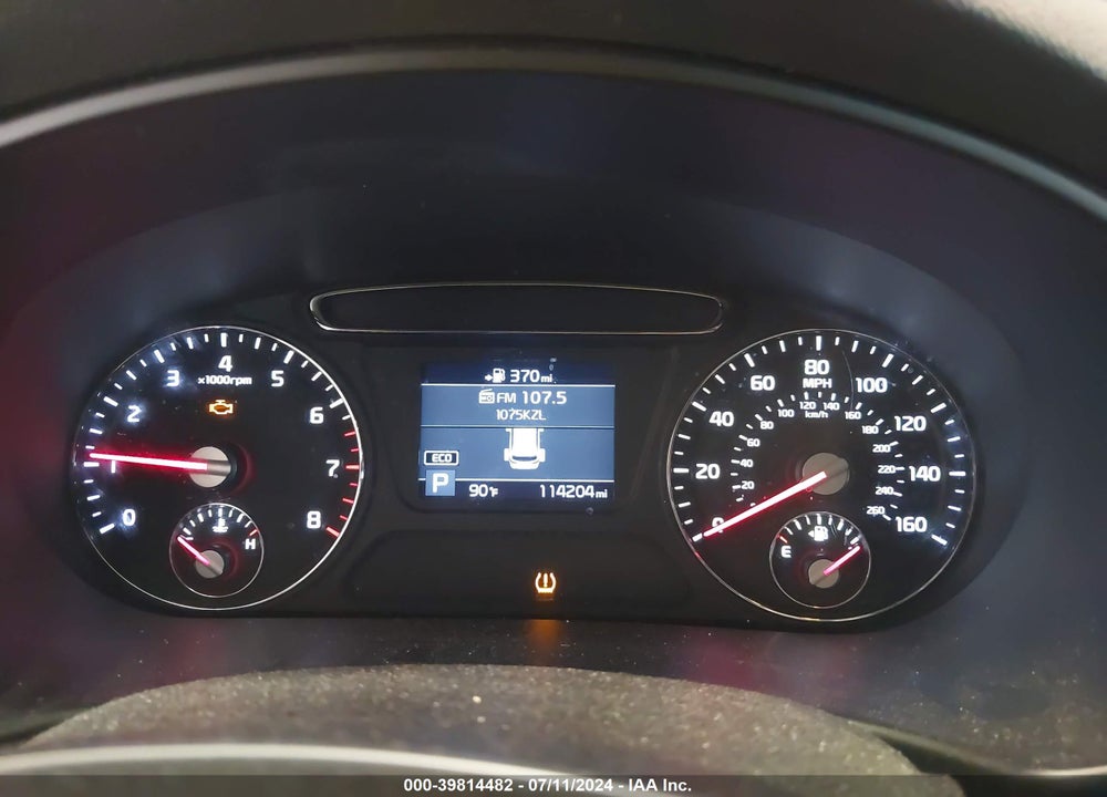 2020 KIA SORENTO 3.3L LX VIN: 5XYPG4A52LG613232