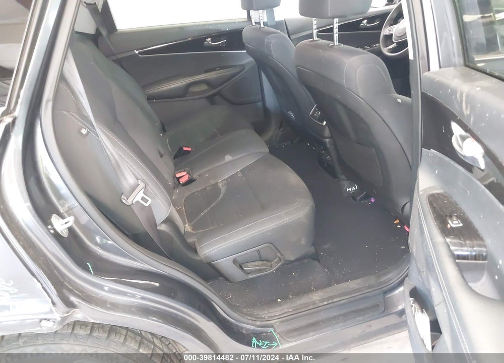 2020 KIA SORENTO 3.3L LX VIN: 5XYPG4A52LG613232