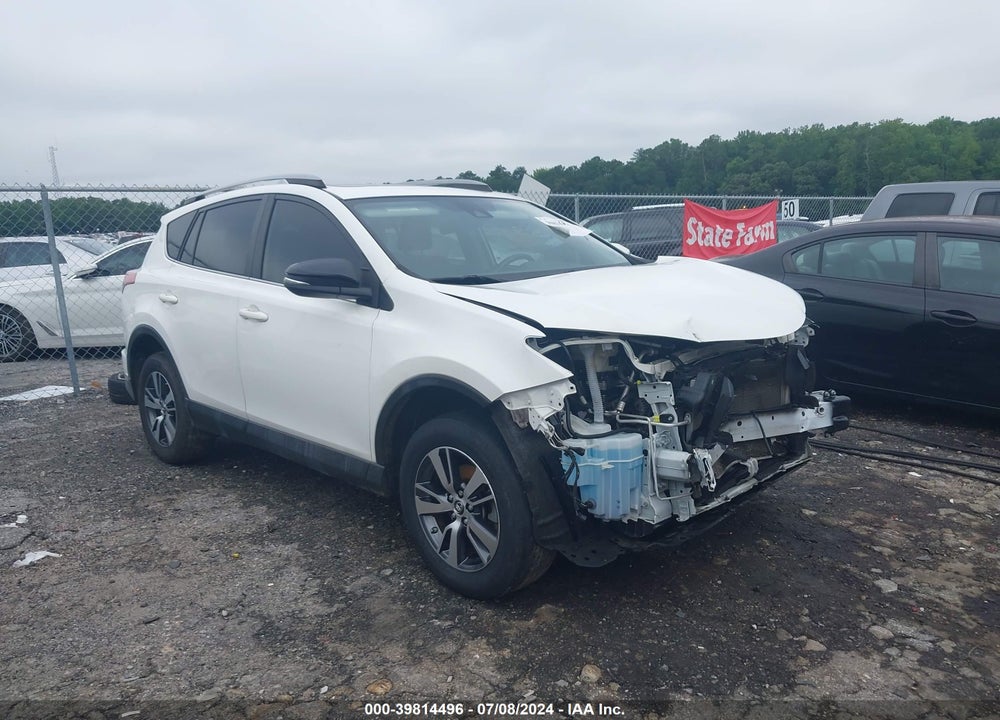 2018 TOYOTA RAV4 XLE VIN: JTMWFREV1JJ178223