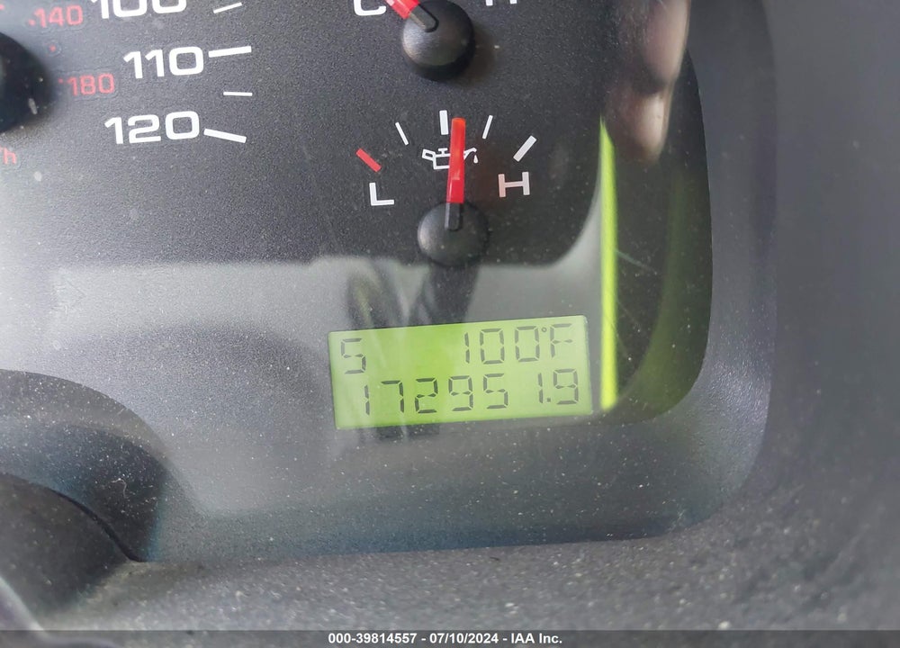 2005 FORD F-150 LARIAT/XLT VIN: 1FTPW12585KE19477