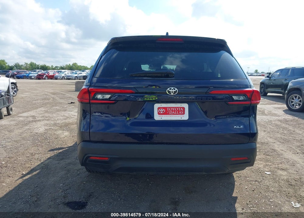 2024 TOYOTA GRAND HIGHLANDER XLE VIN: 5TDAAAA51RS005686